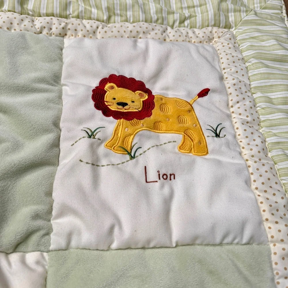 Kidsline Zanzibar Giraffe Alligator Turtle Lion Elephant Baby BlanketGreen 43x35